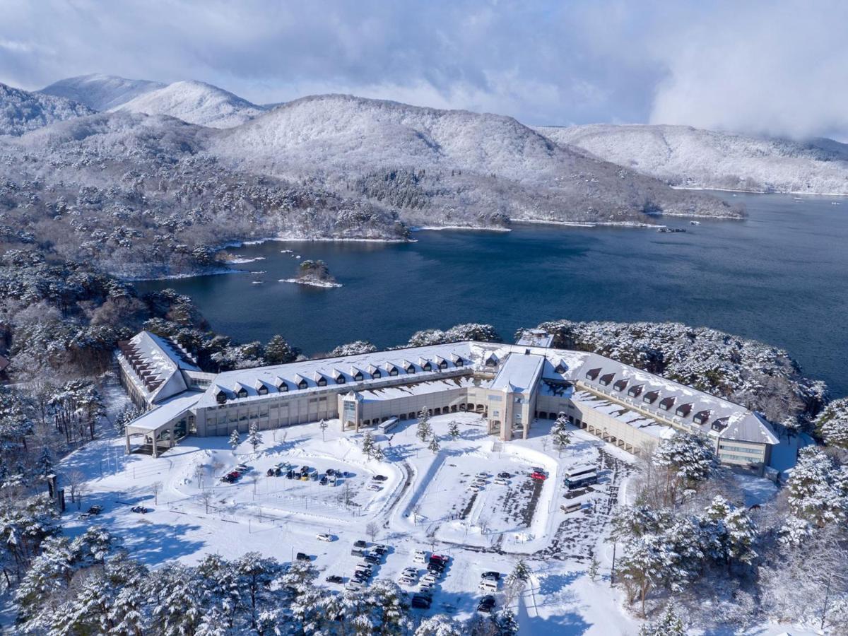 Urabandai Lake Resort Geihinkan Nekoma Rikyu Kitasiobara Kültér fotó